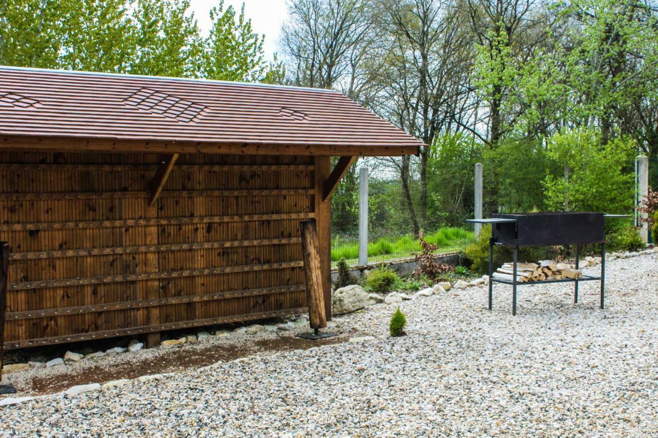 Le Lodge Des Bruyeres Mont-Notre-Dame ภายนอก รูปภาพ